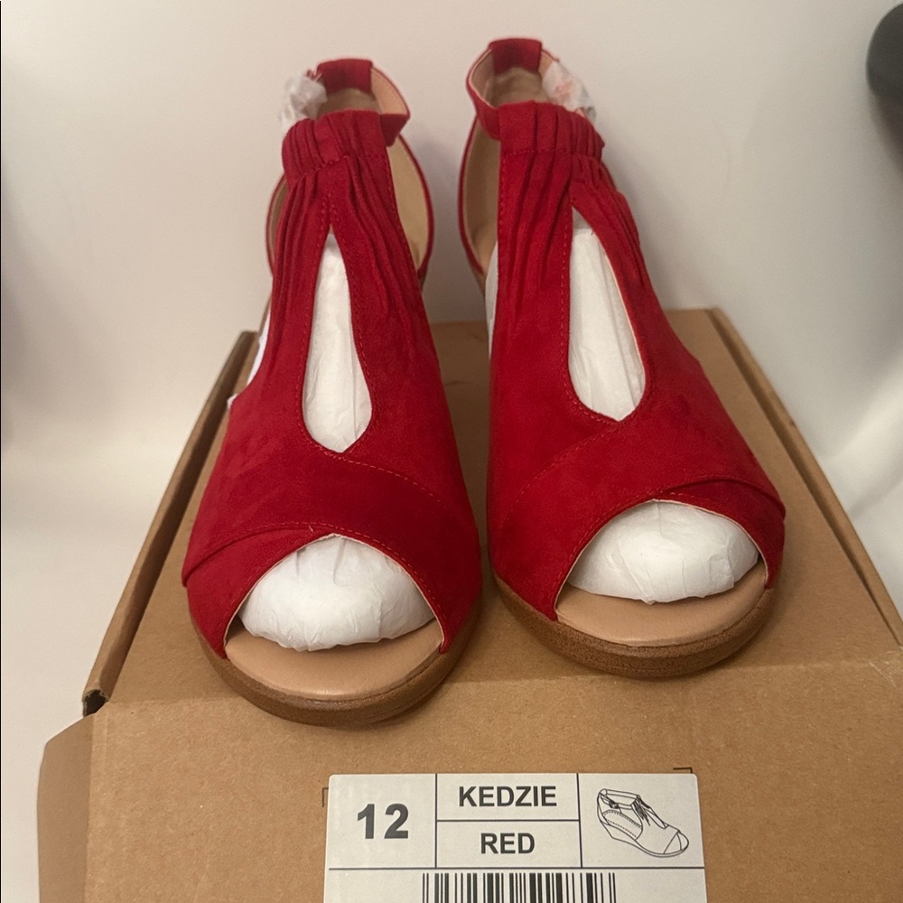 Journee Kedzie Red Open-Toe Sandals Comfort Sole Size 12 - Picture 8 of 9
